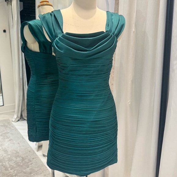 Teal Off-Shoulder Bandage Dress - Picture 3 of 4